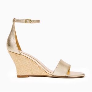 Lilly Pulitzer gold wedges